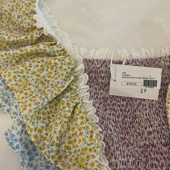 FLORAL DRESS NWT - Picture 3 of 3